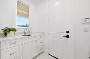 644 Wellsbury Way, Palo Alto, CA 94306 - Photo 26