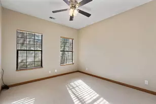 1511 Las Brisas Dr, Hollister, CA 95023 - Photo 22