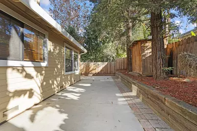 1511 Las Brisas Dr, Hollister, CA 95023 - Photo 34