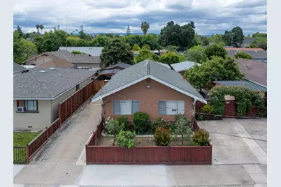 135 S 26th St, San Jose, CA 95116 - Photo 46