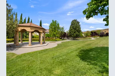 3598 Casabella Ave, San Jose, CA 95148 - Photo 10