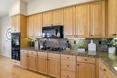 9015 Village View Dr, San Jose, CA 95135 - Photo 14
