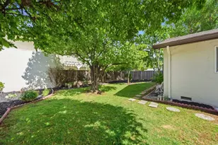 6296 Valroy Dr, San Jose, CA 95123 - Photo 36
