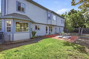 21075 Greenleaf Dr, Cupertino, CA 95014 - Photo 56