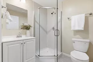 21075 Greenleaf Dr, Cupertino, CA 95014 - Photo 80