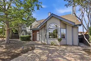 21075 Greenleaf Dr, Cupertino, CA 95014 - Photo 82