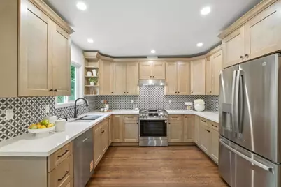 1165 Clinton St, Redwood City, CA 94061 - Photo 4
