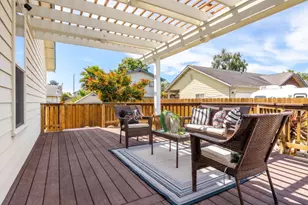 1415 Chanticleer Ave, Santa Cruz, CA 95062 - Photo 28