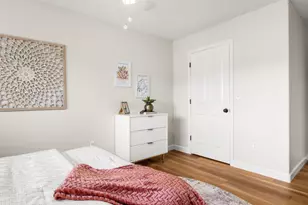 1415 Chanticleer Ave, Santa Cruz, CA 95062 - Photo 20