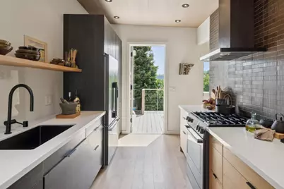 1515 Van Dyke Ave, San Francisco, CA 94124 - Photo 22