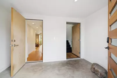 1515 Van Dyke Ave, San Francisco, CA 94124 - Photo 4