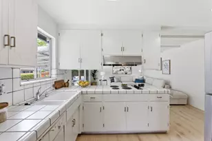 2853 Clifford Ave, San Carlos, CA 94070 - Photo 12