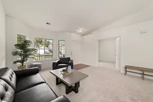 1951 Cypress St, Hollister, CA 95023 - Photo 4