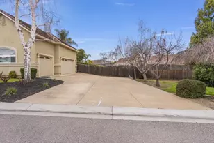 50 Ralphs Way, Hollister, CA 95023 - Photo 4