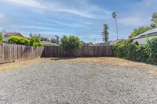 735 Locust St, San Jose, CA 95110 - Photo 40