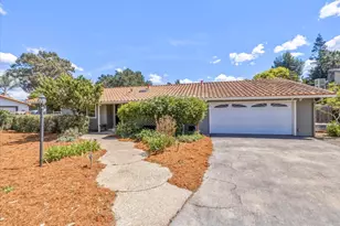 820 Maple Ave, San Martin, CA 95046 - Photo 2