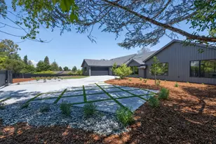 655 Hayne Rd, Hillsborough, CA 94010 - Photo 4