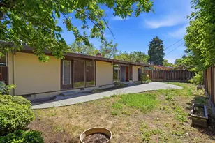 3868 Louis Rd, Palo Alto, CA 94303 - Photo 24
