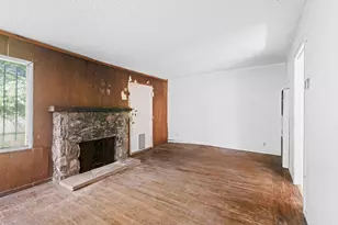 6180 Oakdale Ave, Oakland, CA 94605 - Photo 8