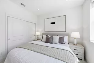 1309 W Middlefield Rd, Mountain View, CA 94043 - Photo 16