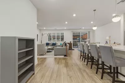 2051 Petunia Dr, Hollister, CA 95023 - Photo 6