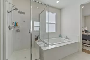 2051 Petunia Dr, Hollister, CA 95023 - Photo 12
