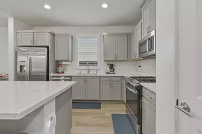 2051 Petunia Dr, Hollister, CA 95023 - Photo 8
