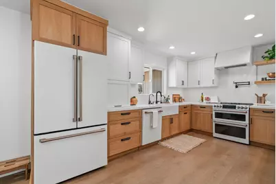 302 Carbonera Dr, Santa Cruz, CA 95060 - Photo 14