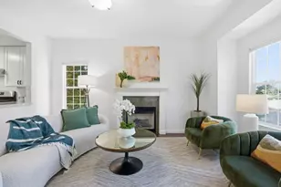 418 E Evelyn Ave 202, Sunnyvale, CA 94086 - Photo 1