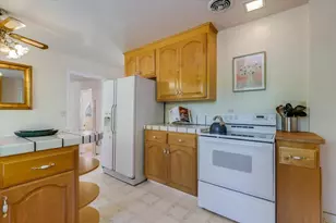 1225 San Mateo Dr, Menlo Park, CA 94025 - Photo 26