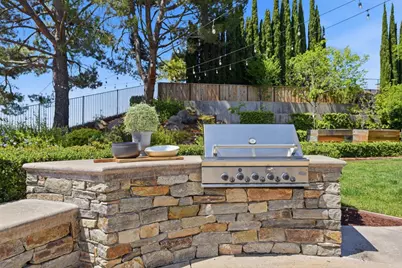 2566 Bentley Ridge Dr, San Jose, CA 95138 - Photo 10