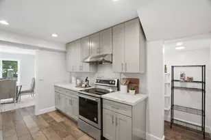 17250 Pine Ave, Los Gatos, CA 95032 - Photo 22