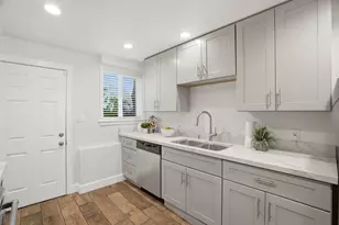 17250 Pine Ave, Los Gatos, CA 95032 - Photo 24