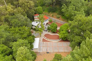 17250 Pine Ave, Los Gatos, CA 95032 - Photo 2