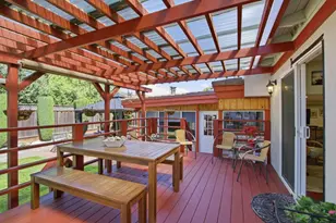 5129 Barron Park Dr, San Jose, CA 95136 - Photo 38