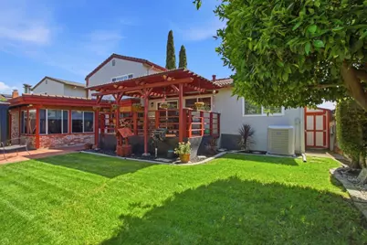 5129 Barron Park Dr, San Jose, CA 95136 - Photo 40