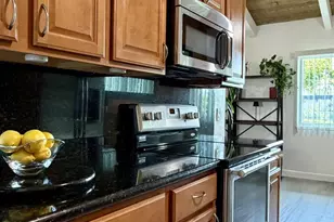 255 S Rengstorff 78, Mountain View, CA 94040 - Photo 8