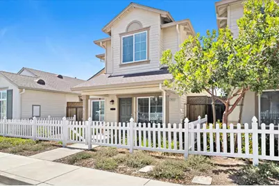 12833 Rogge Village Loop, Salinas, CA 93906 - Photo 4