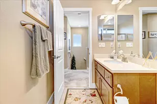 12833 Rogge Village Loop, Salinas, CA 93906 - Photo 40
