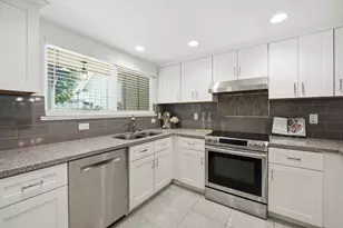 1387 Cherrywood Square, San Jose, CA 95117 - Photo 6