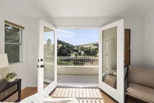 26214 Acclaim Ct, Salinas, CA 93908 - Photo 30