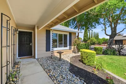 1780 Honeysuckle Rd, Livermore, CA 94551 - Photo 6