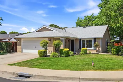 1780 Honeysuckle Rd, Livermore, CA 94551 - Photo 2