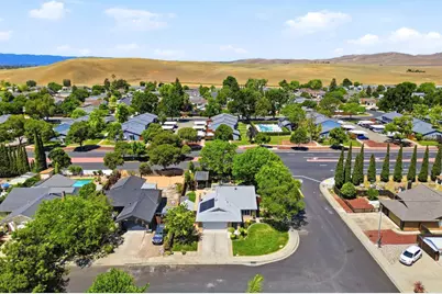 1780 Honeysuckle Rd, Livermore, CA 94551 - Photo 48