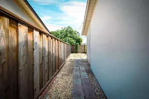 872 - 874 San Junipero Dr, Sunnyvale, CA 94085 - Photo 20
