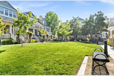 20582 Murano Cir, Cupertino, CA 95014 - Photo 38