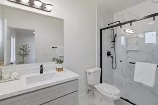 13014 Pfeifle Ave, San Jose, CA 95111 - Photo 34