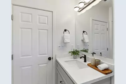 13014 Pfeifle Ave, San Jose, CA 95111 - Photo 30