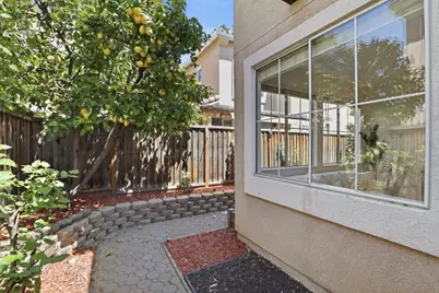 2568 Palmetta Palm Ct, San Jose, CA 95133 - Photo 22