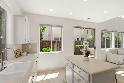 2568 Palmetta Palm Ct, San Jose, CA 95133 - Photo 10